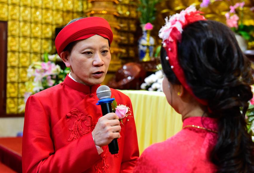 "Hôn lễ dưới đài sen" của chú rể Minh Trang và cô dâu Mai Ca