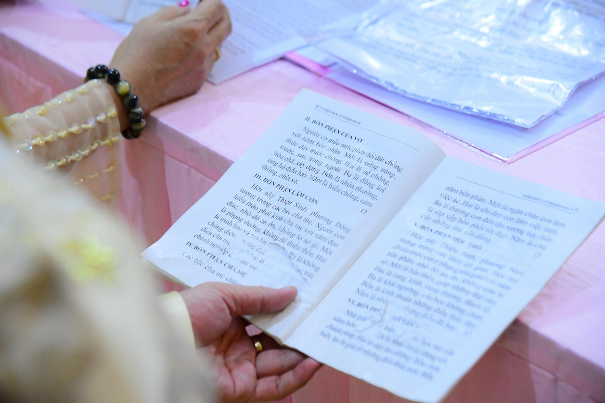 Lễ Hằng thuận tại chùa giác Ngô: Niềm vui lứa đôi trong ngày đầu xuân mới