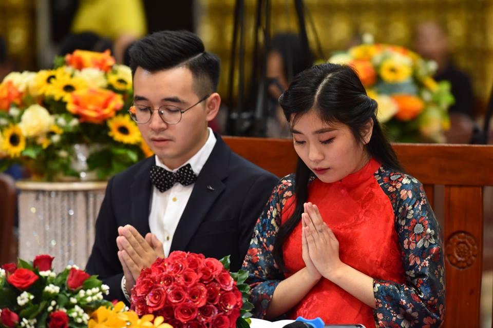 Lễ Hằng Thuận của cô dâu Thùy Anh &amp; chú rể Quang Huy tại chùa Giác Ngộ, lúc 15h00, ngày 18-09-2018.