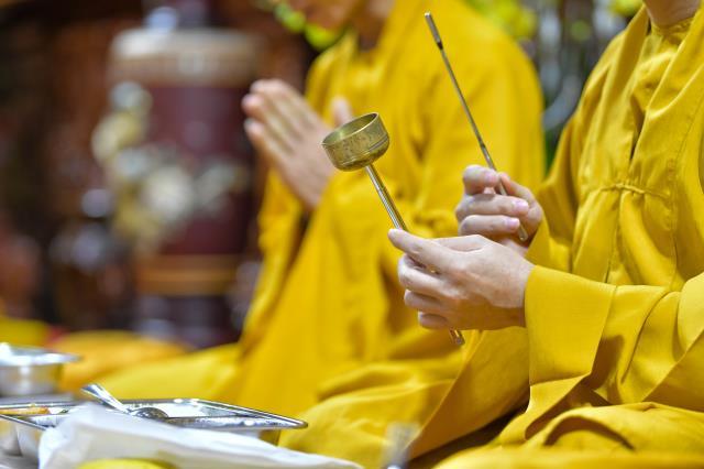 Khóa tu Ngày an lạc: TT. Nhật Từ nói về 7 bài học từ cuộc đời và đạo nghiệp của Phật hoàng Trần Nhân Tông