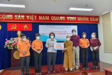 Chùa Giác Ngộ - Quỹ Đạo Phật Ngày Nay trao tặng 100 tấn gạo, 100 tấn khoai cho UB MTTQ Việt Nam TP.HCM