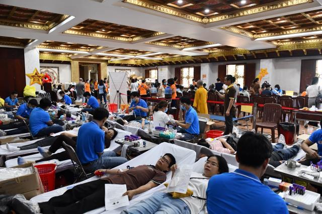 Chùa Giác Ngộ: 460 người tham gia hiến máu nhân đạo