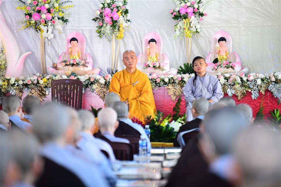 Chùa Quan Âm Đông Hải: Xây dựng nền tảng để trở thành người tu Phật chân chính