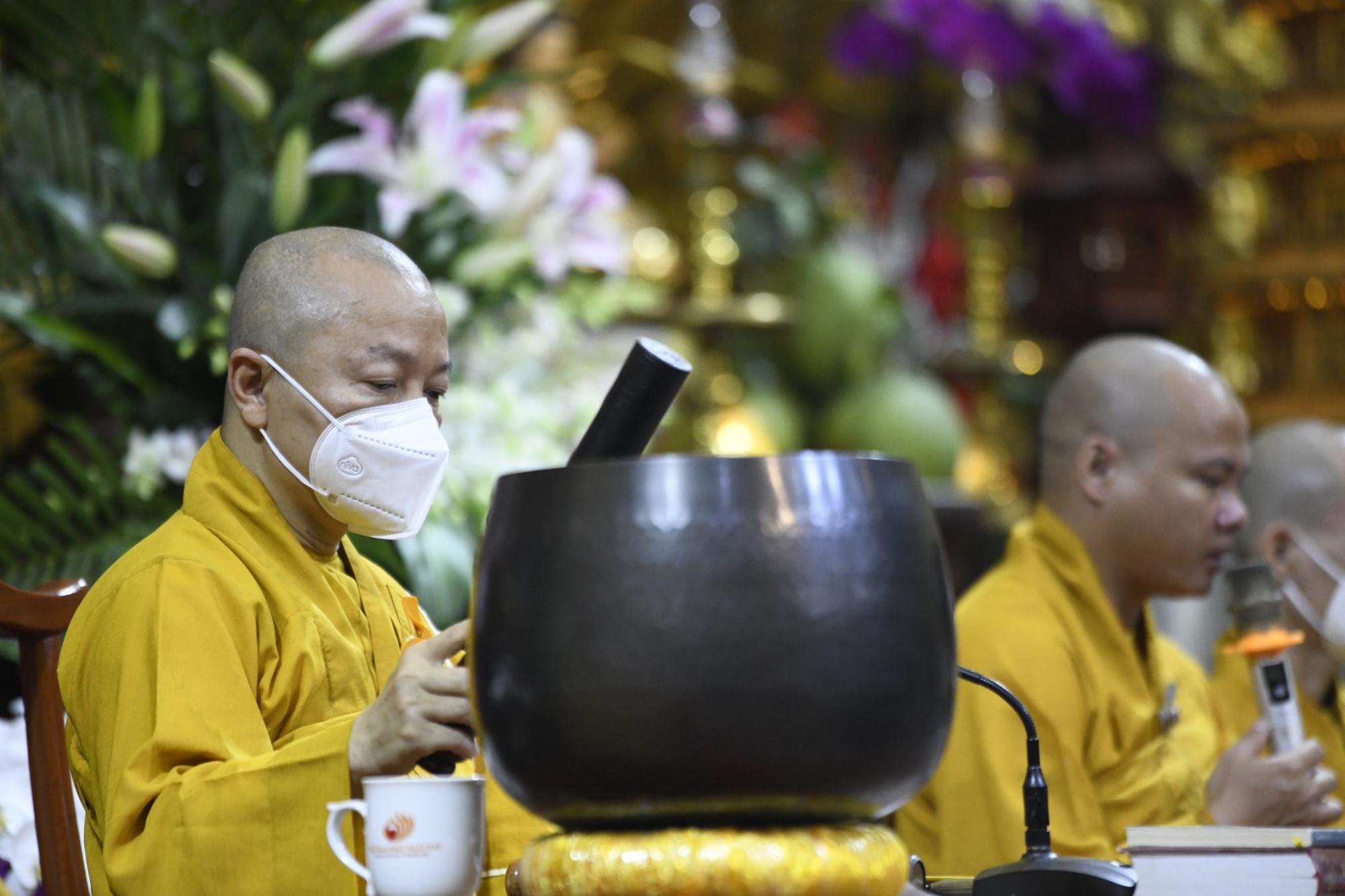 Chùa Giác Ngộ tổ chức lễ cầu siêu cố ca sĩ Việt Quang nhân dịp tròn 100 ngày mất