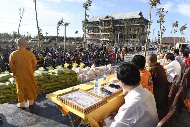 Tổng kết và bàn giao lại khu cách ly điều trị Covid-19 chùa Quan Âm Đông Hải (Quỹ ĐPNN trao tặng quà tết yêu thương năm 2022 tại tỉnh Sóc Trăng)