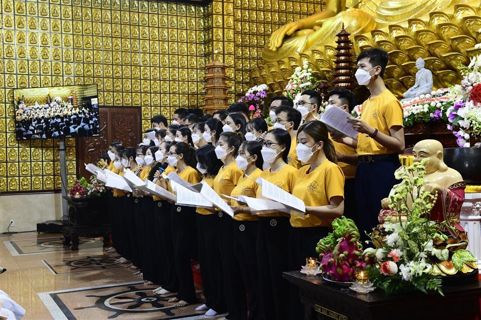 Lễ Quy y Tam bảo: Ngày chính thức trở thành con Phật