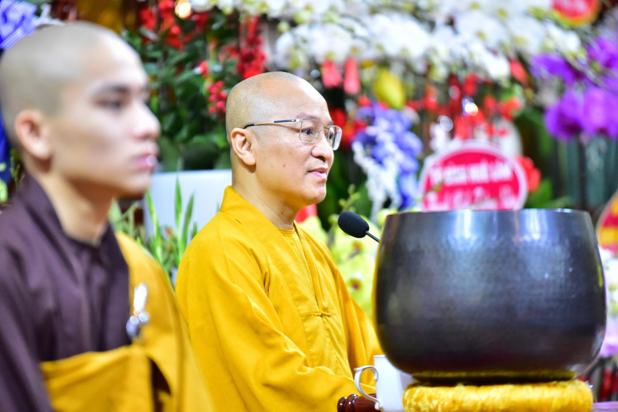 Sự nhập thế và dấn thân phụng sự của đạo Phật