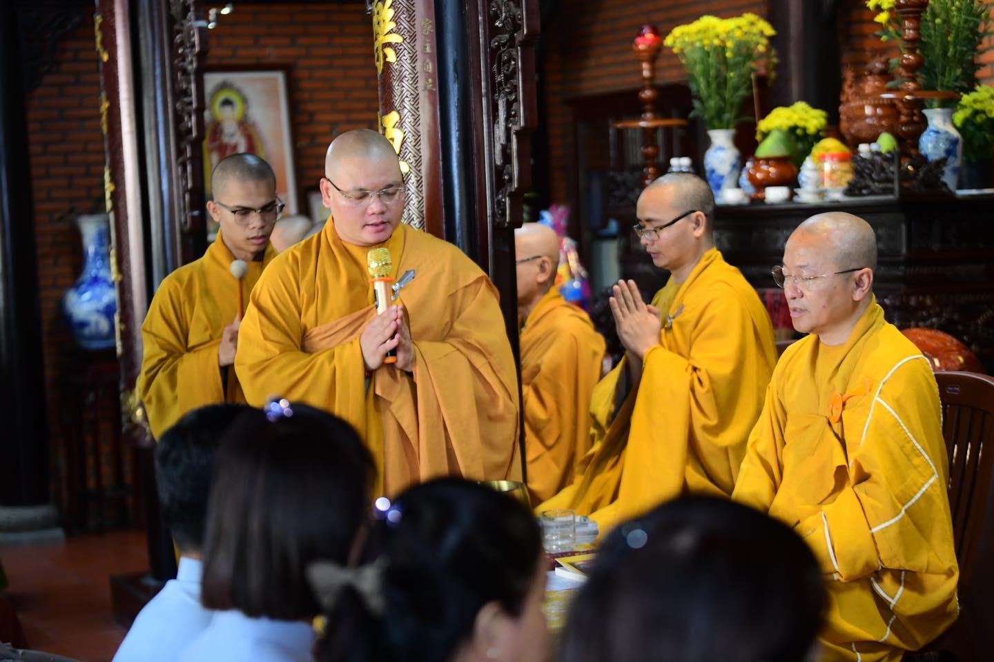 Tăng đoàn chùa Giác Ngộ trang nghiêm thực hiện khóa lễ cầu an đầu năm hộ trì doanh nghiệp Phật tử