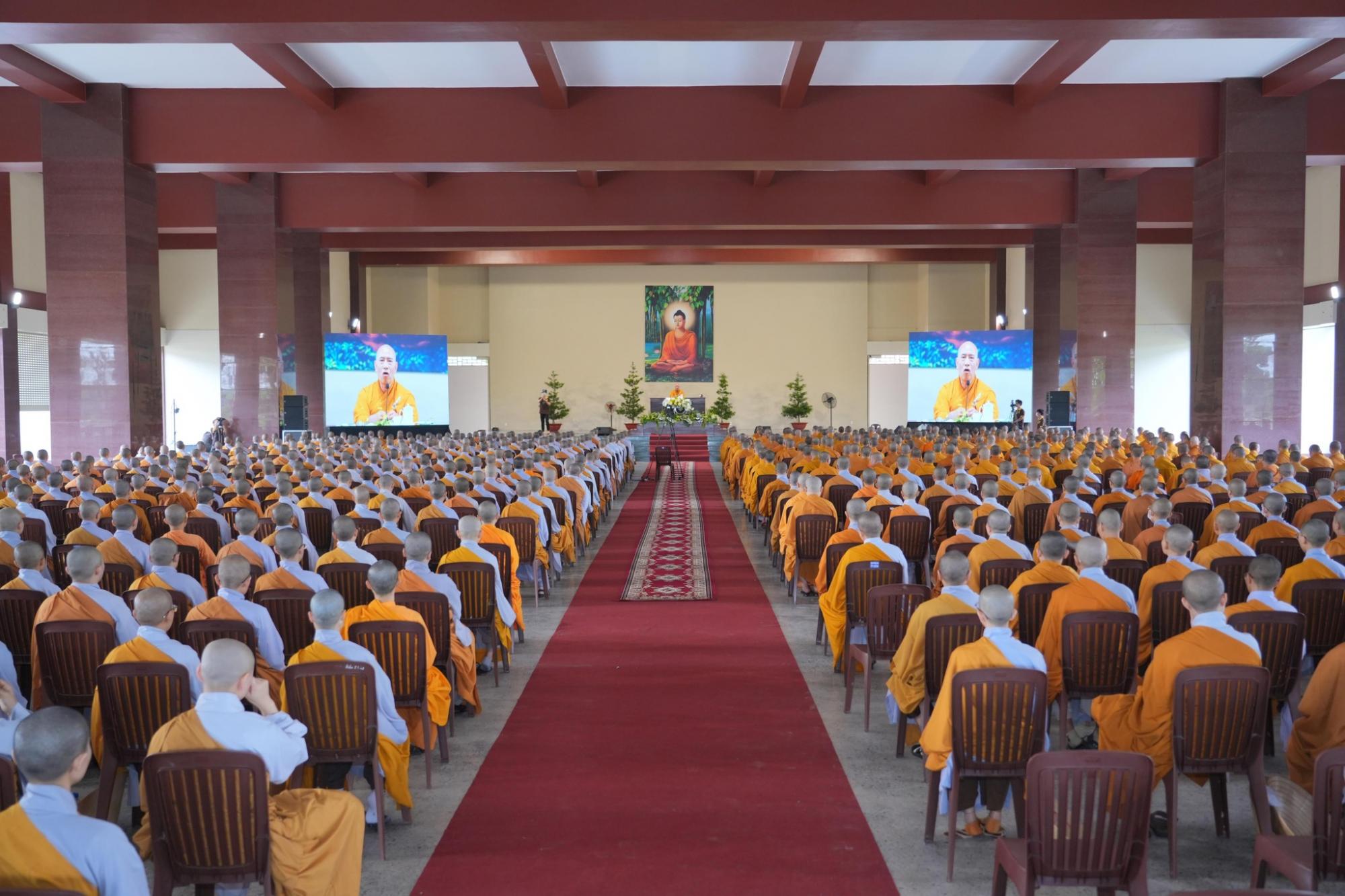 Lửa thiêng vô ngã trong Phật giáo