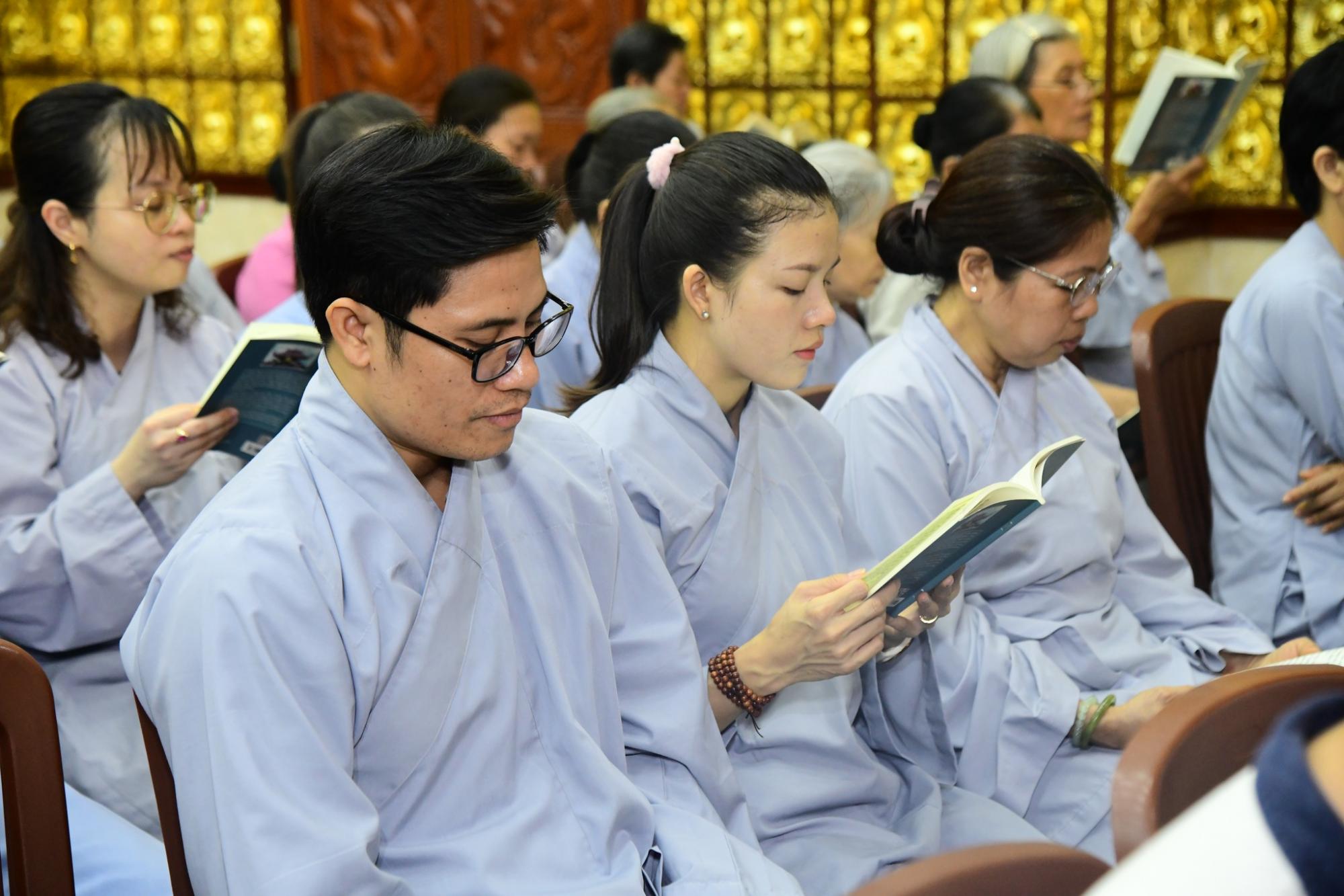 Một ngày tu học sôi nổi tại chùa Giác Ngộ (quận 10, TP.HCM)