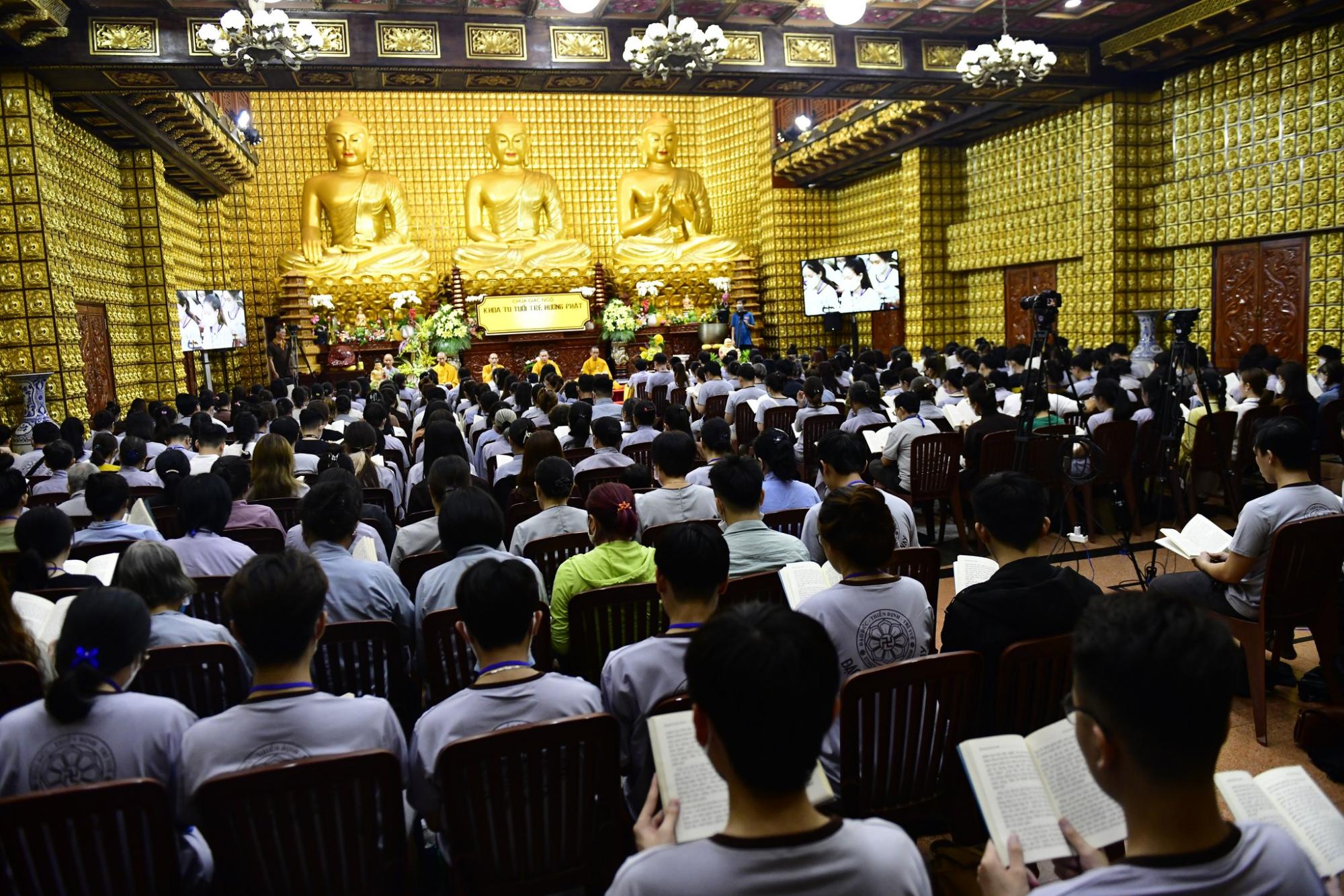 TT. Thích Nhật Từ chia sẻ bí quyết tiếp cận đạo Phật dành cho giới trẻ