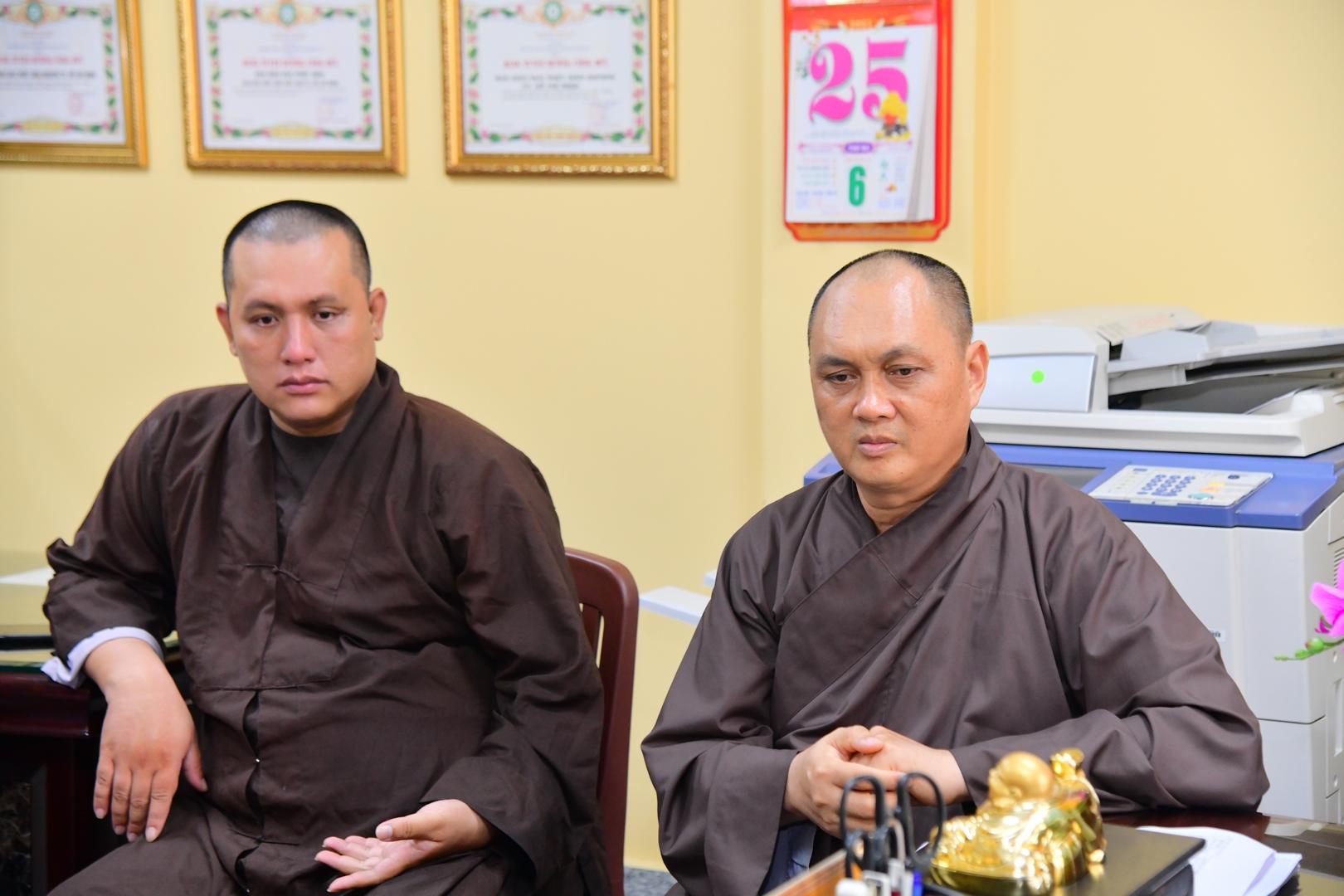 Ban Giáo dục Phật giáo TP.HCM triển khai công tác thiết trí xe hoa chào mừng Phật đản PL 2567, DL 2023
