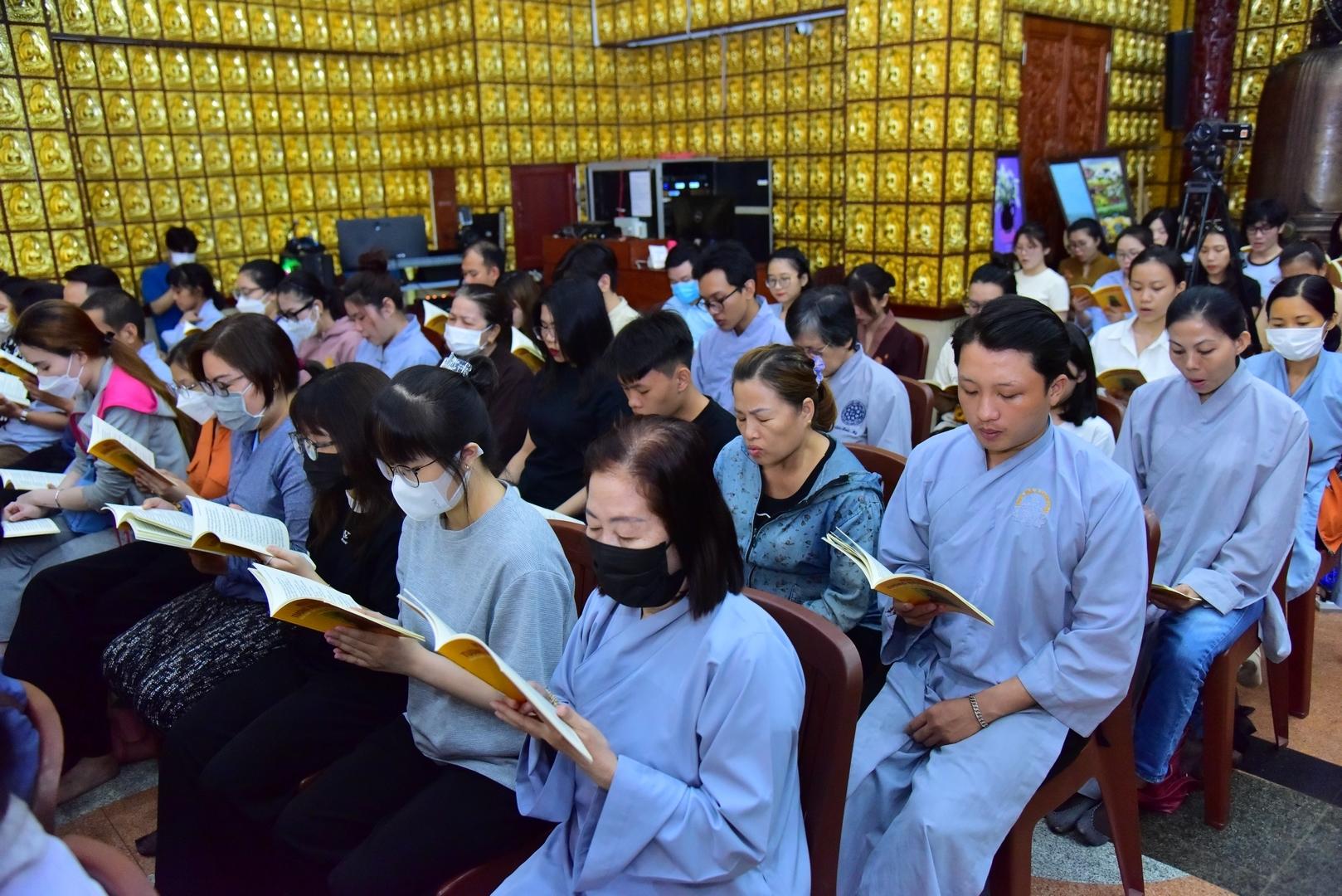 Chùa Giác Ngộ trang nghiêm tổ chức khóa tu cho khóa tu Ngày An lạc và Tuổi trẻ hướng Phật