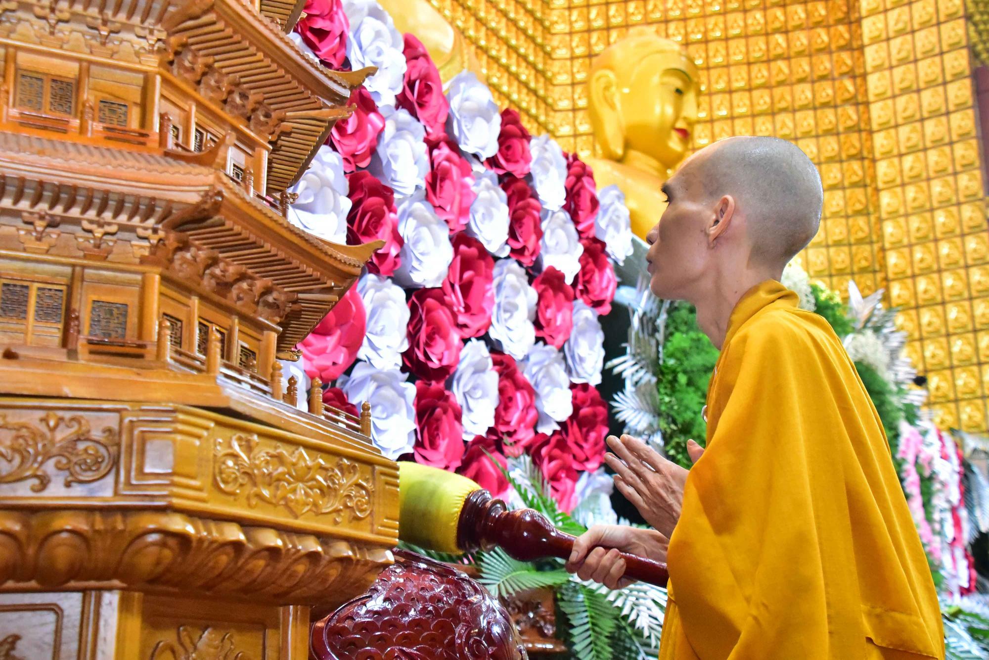 Bản chất của khổ đau và an lạc trong nhà Phật
