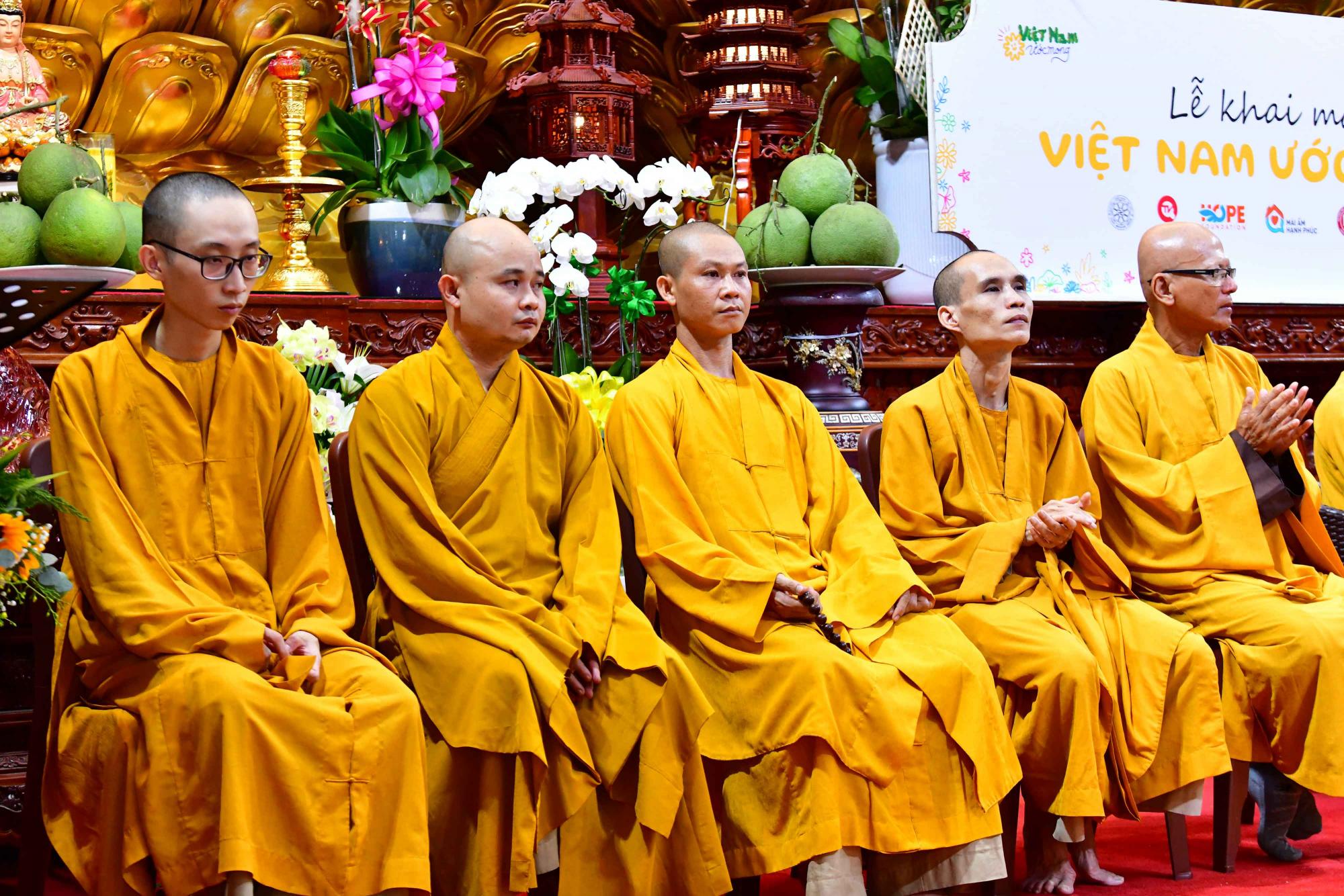 Chùa Giác Ngộ tổ chức lễ khai mạc chương trình "Việt Nam Ước Mong"